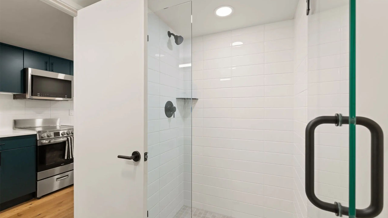 Skyview Tiny House shower
