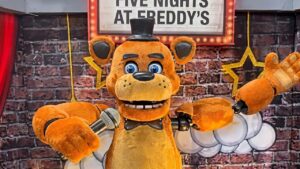 First Look at $500 Spirit Halloween Freddy Fazbear Animatronic Spirit Halloween Freddy Fazbear animatronic