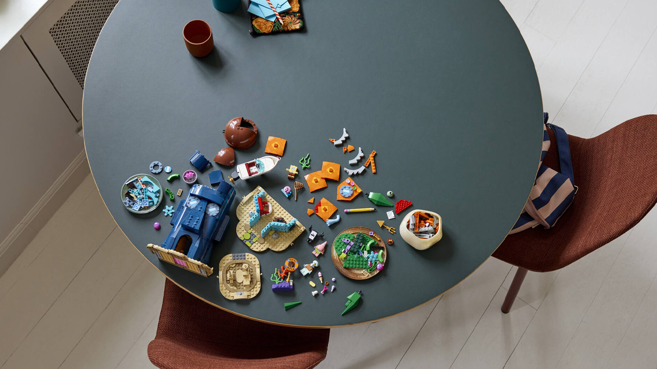 LEGO Icons SpongeBob SquarePants: Bikini Bottom building set_6