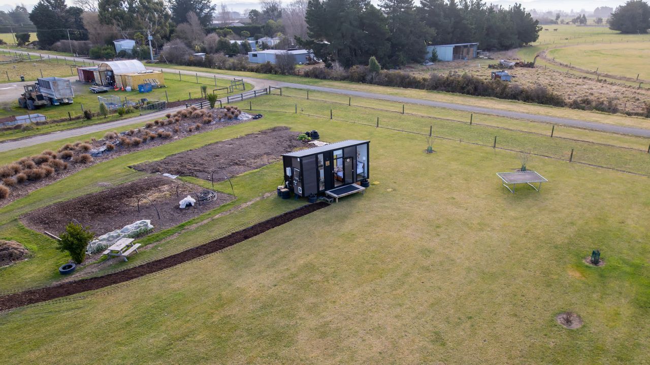 Tiny House with Clever Window Arrangement - top view