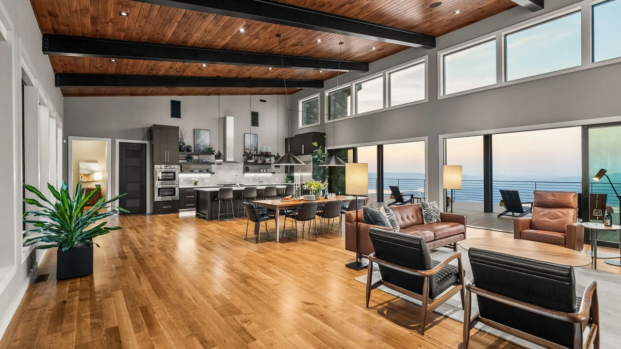 The Overlook at Greers Ferry Lake-great room