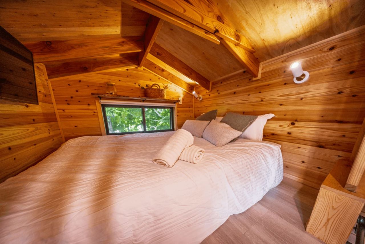 This Japanese Tiny House Comes Standard With Several Winter Features to Withstand in Cold Climates