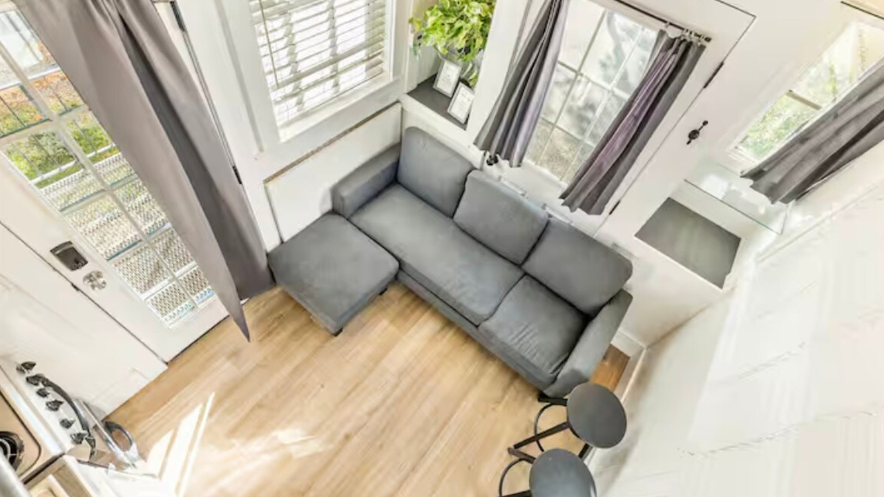 Charming Tiny House_Living Area 