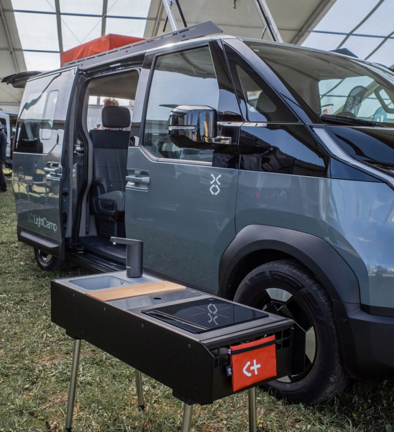 Vantrack Reveals LightCamp Concept for Kia PV5 Passenger Van