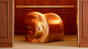 Vis Leyden Chair Pays Homage to Power and Energy in Its Molten Form Vis Leyden chair