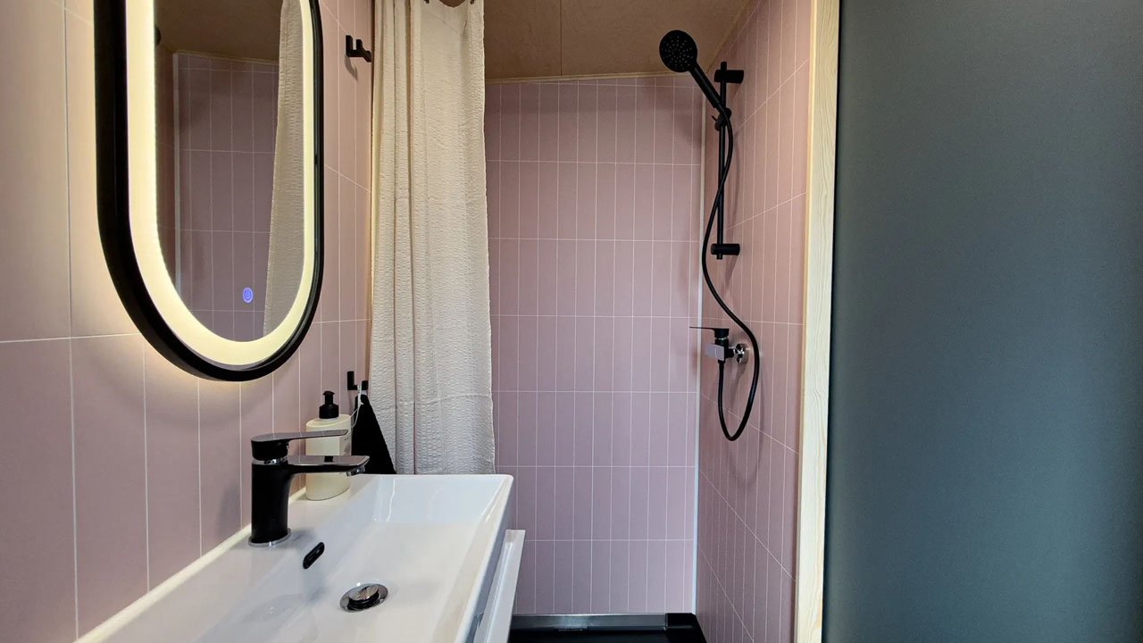 Wood Prestige Tiny House bathroom