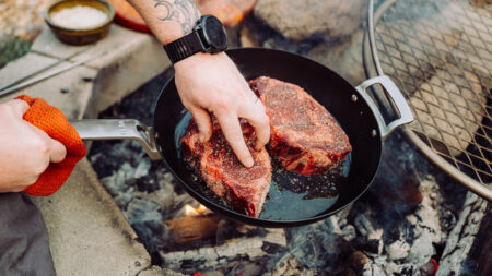 YETI Carbon Steel Pan