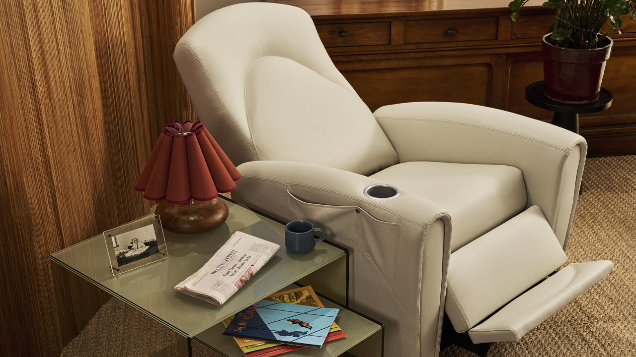 reclining AWEchair with remote and cupholder